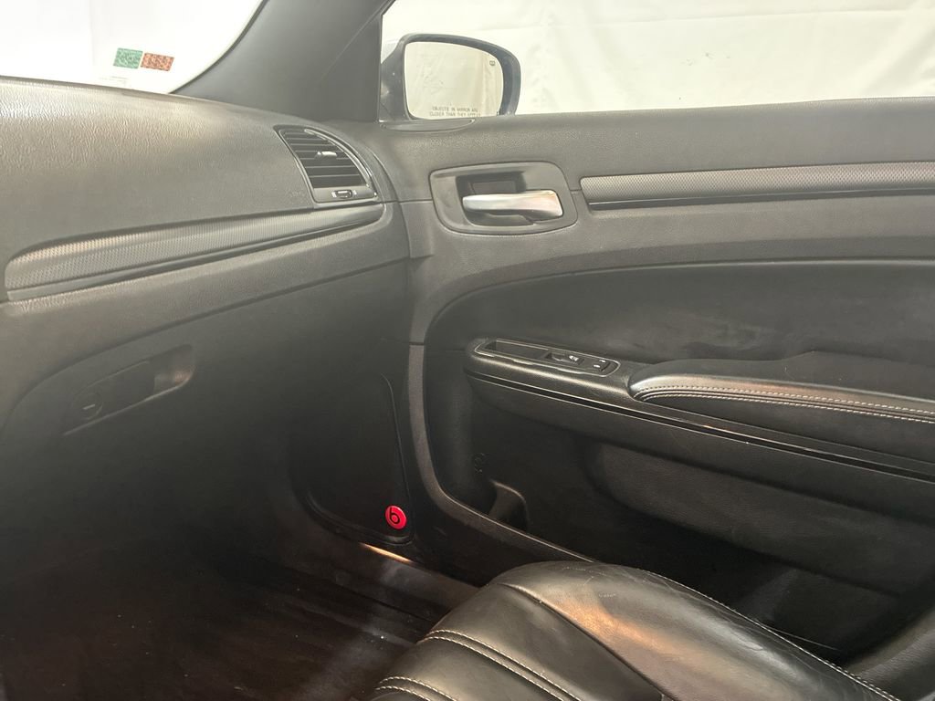 Used 2014 Chrysler 300 S AWD/4WD image 25
