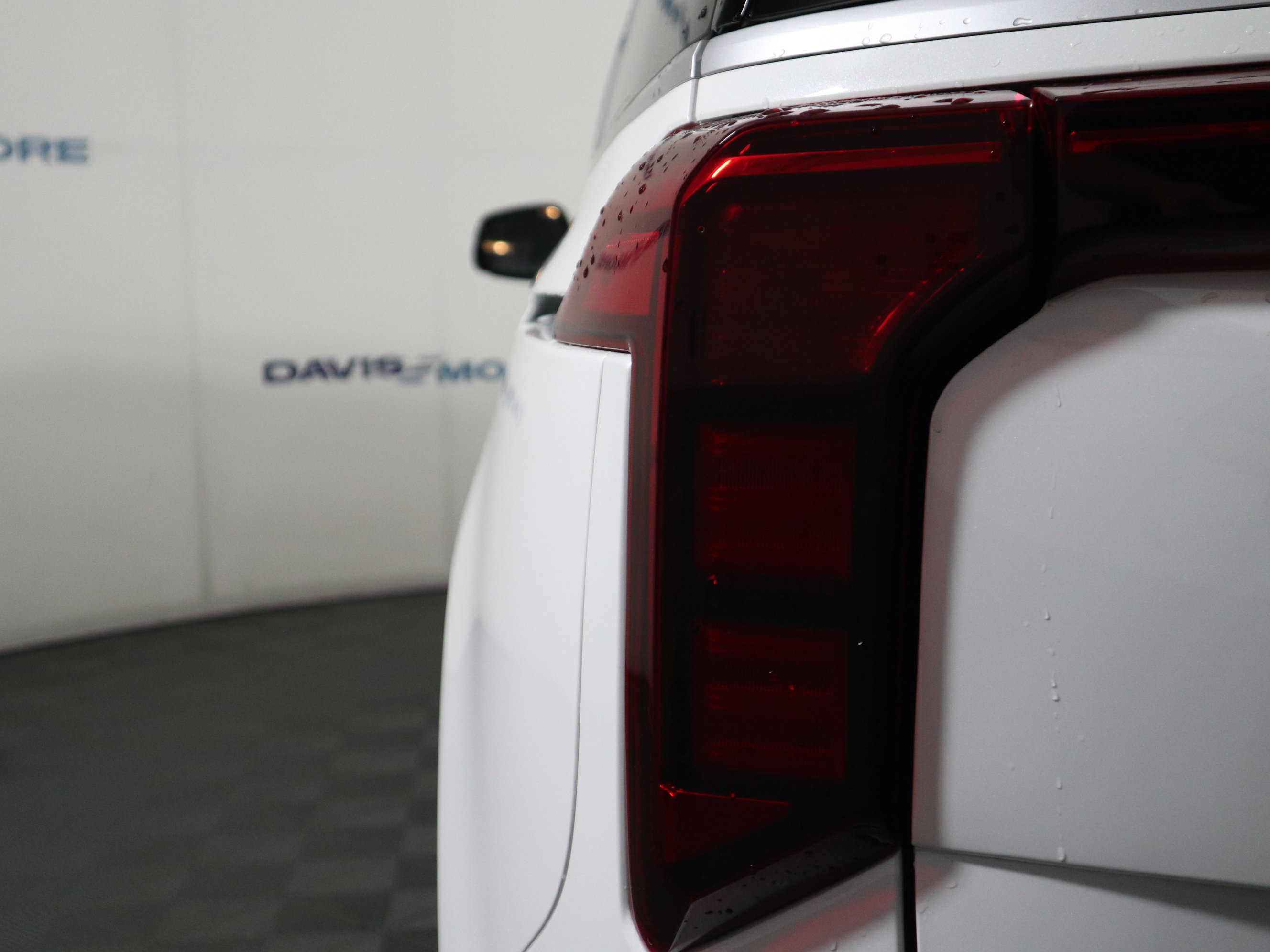 Used 2025 Kia Carnival image 10