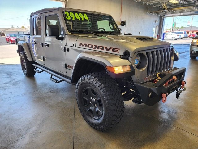 Used 2021 Jeep Gladiator Mojave w/ Cold Weather Group image 5