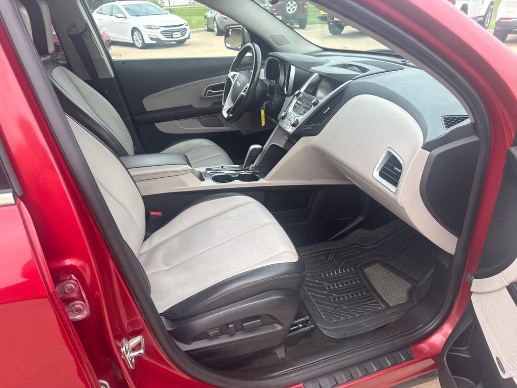 Used 2013 Chevrolet Equinox LTZ AWD/4WD image 18