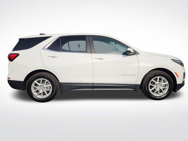 Used 2024 Chevrolet Equinox LT w/ LPO, Floor Liner Package image 6