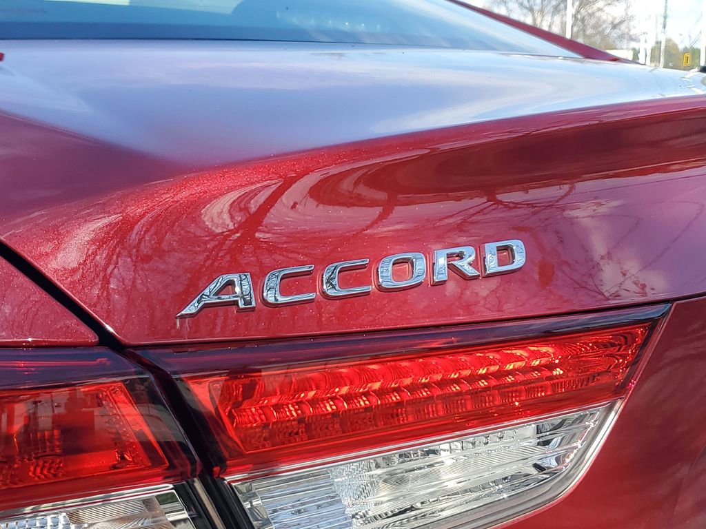 Used 2018 Honda Accord EX-L image 8