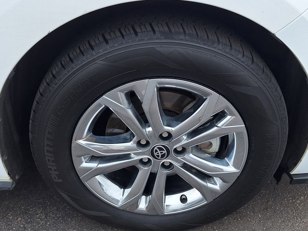 Used 2023 Toyota Sienna XSE w/ XSE Plus Package image 30