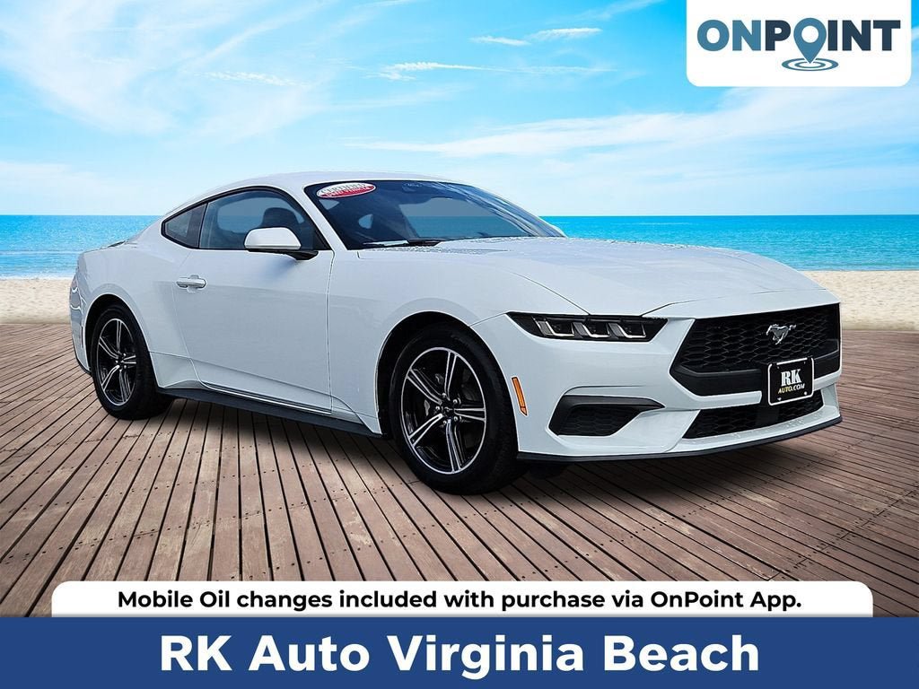 Used 2024 Ford Mustang Coupe RWD image 1