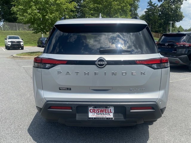 Certified 2024 Nissan Pathfinder SV image 6