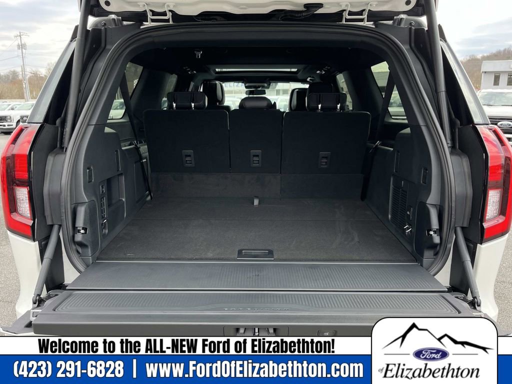 New 2026 Ford Expedition Max Platinum image 21