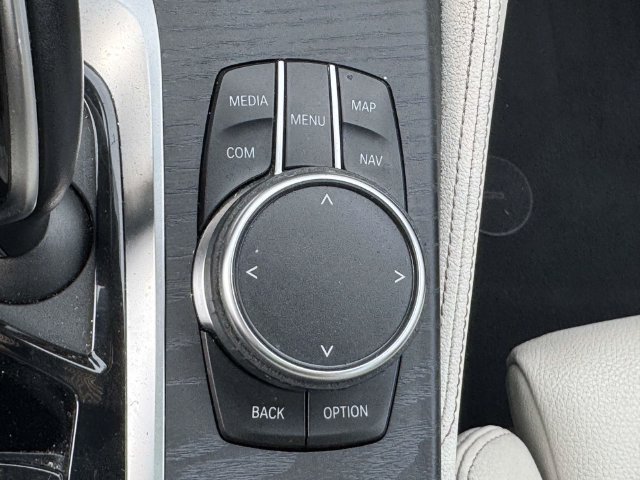 Used 2023 BMW 540i xDrive w/ M Sport Package AWD/4WD image 38
