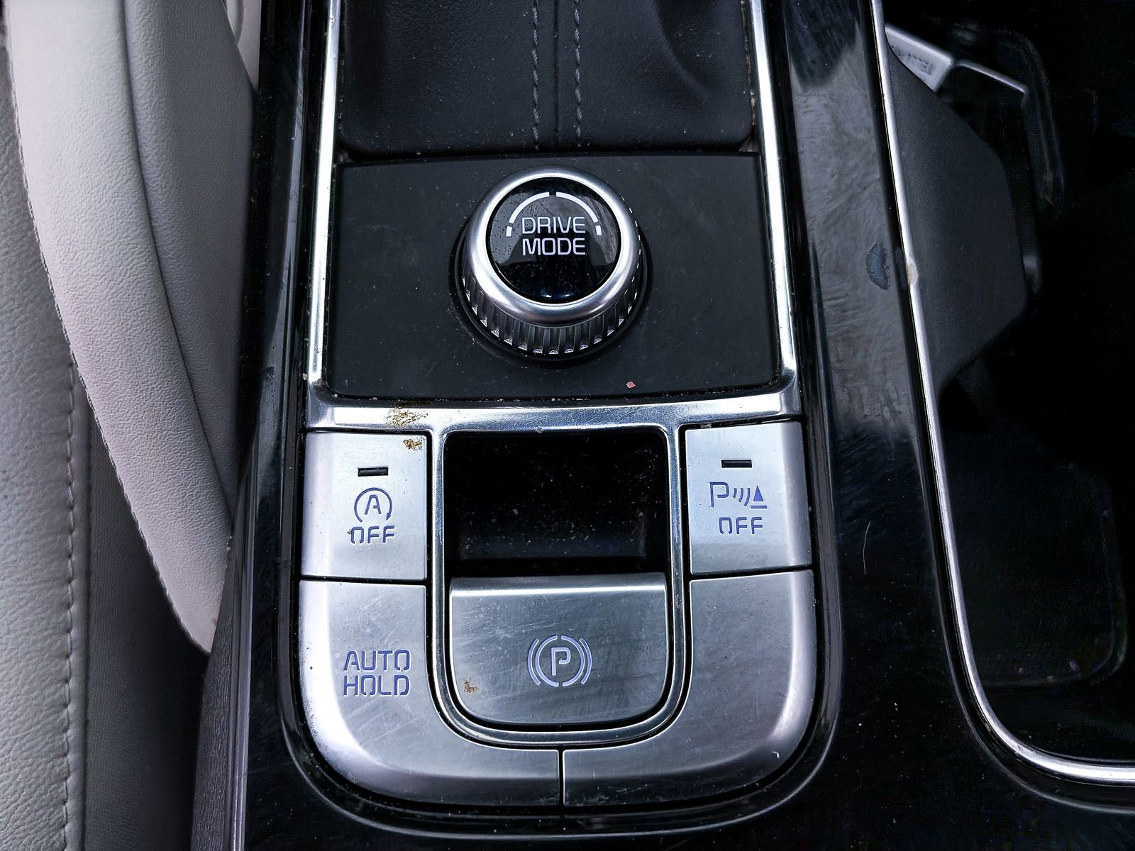 Used 2020 Kia Telluride EX FWD image 26