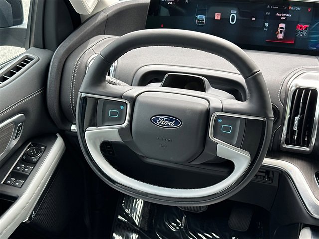 New 2025 Ford Expedition Platinum w/ Platinum Ultimate Package image 25
