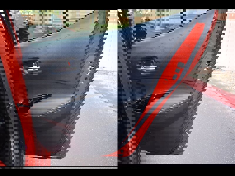 Used 2019 Toyota Corolla SE image 29