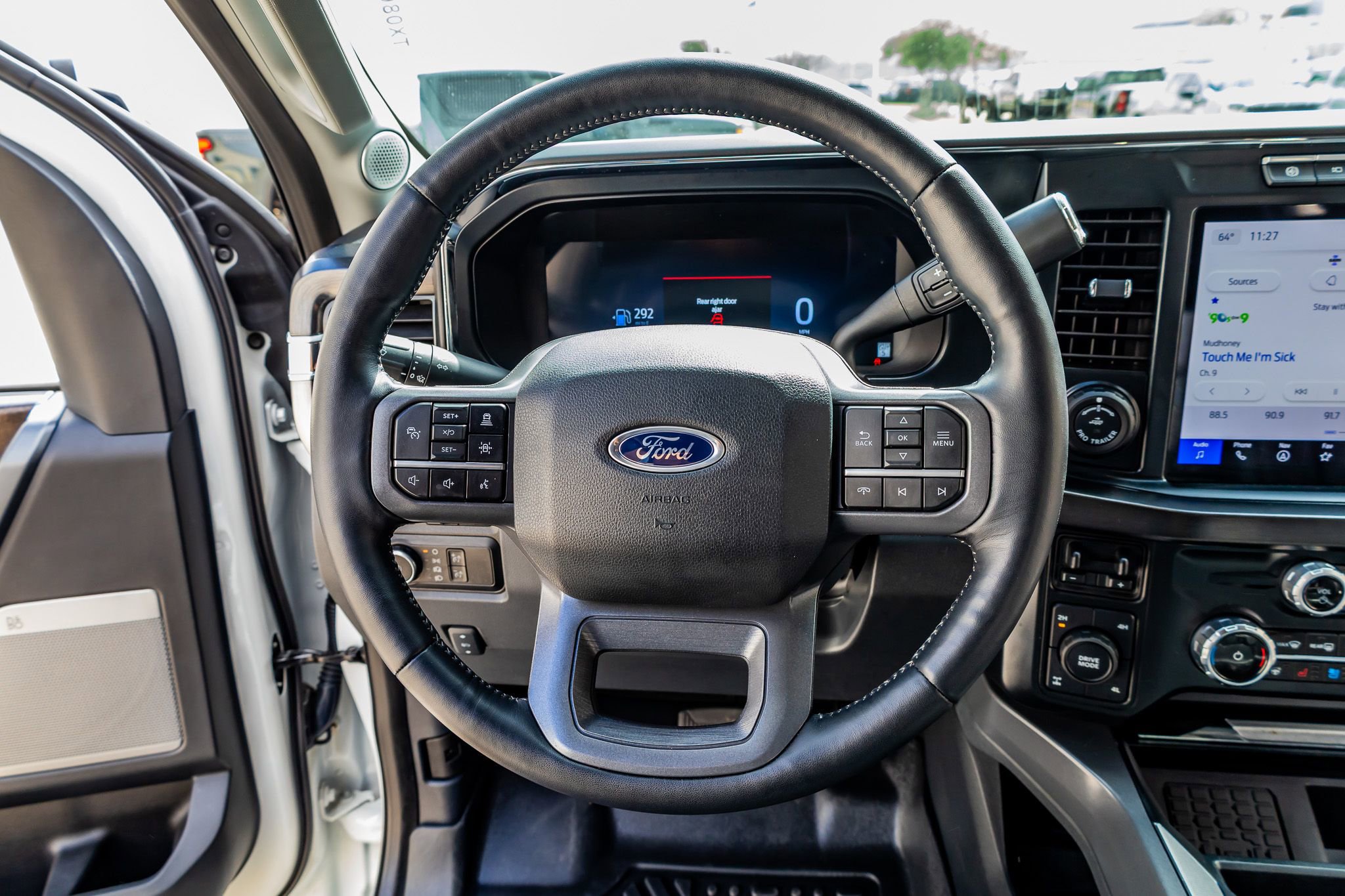 Used 2024 Ford F250 Lariat w/ Lariat Ultimate Package image 18