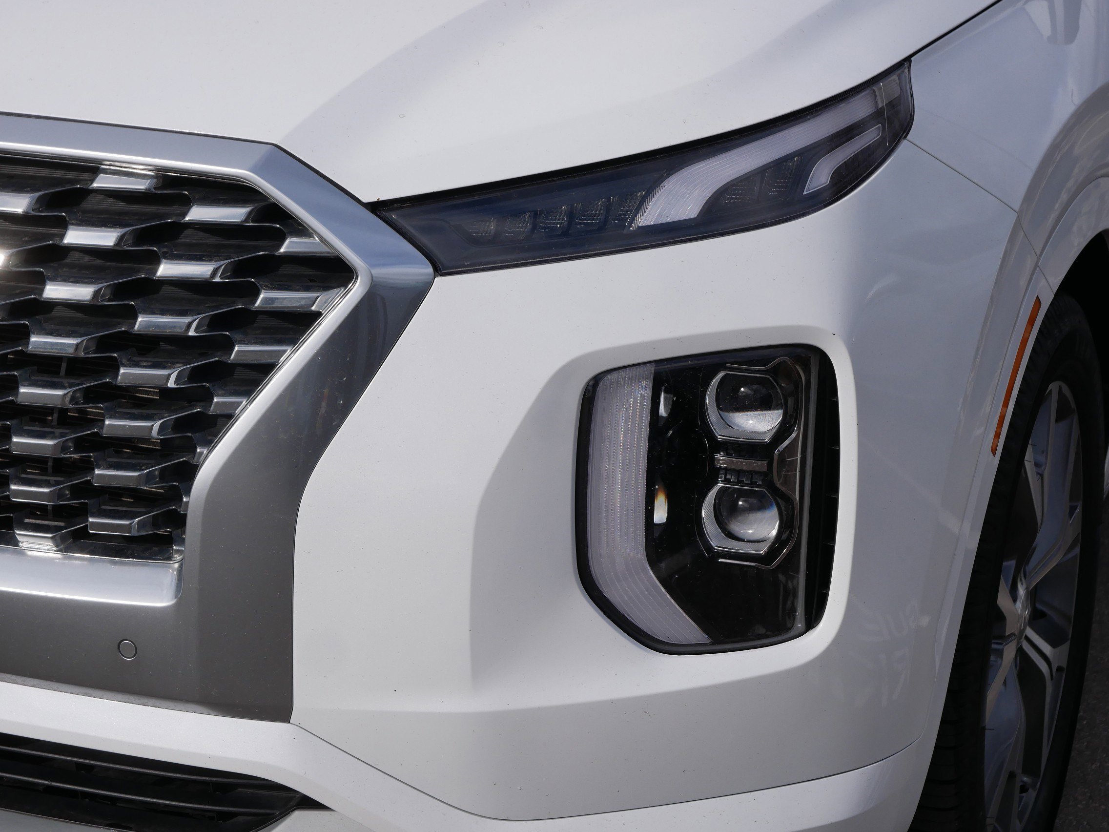 Used 2021 Hyundai Palisade Limited AWD/4WD image 16