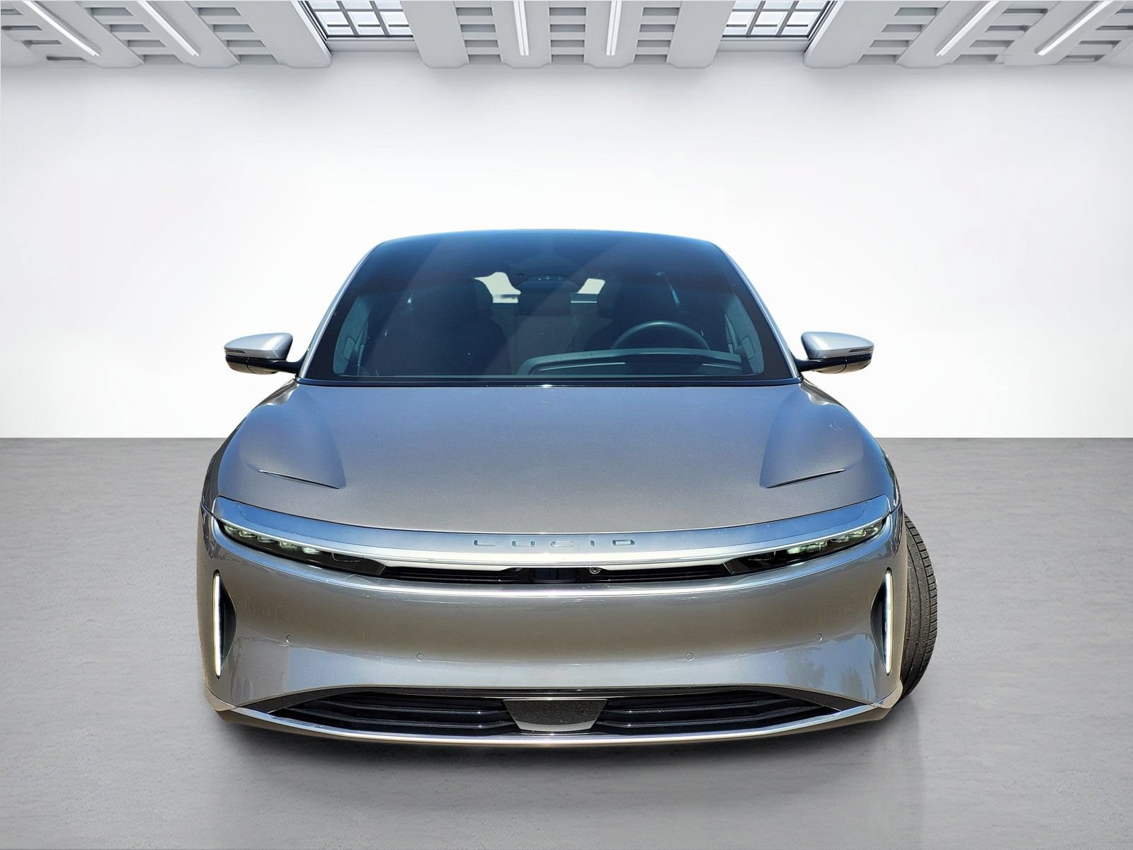 Used 2023 Lucid Air Grand Touring AWD/4WD image 2