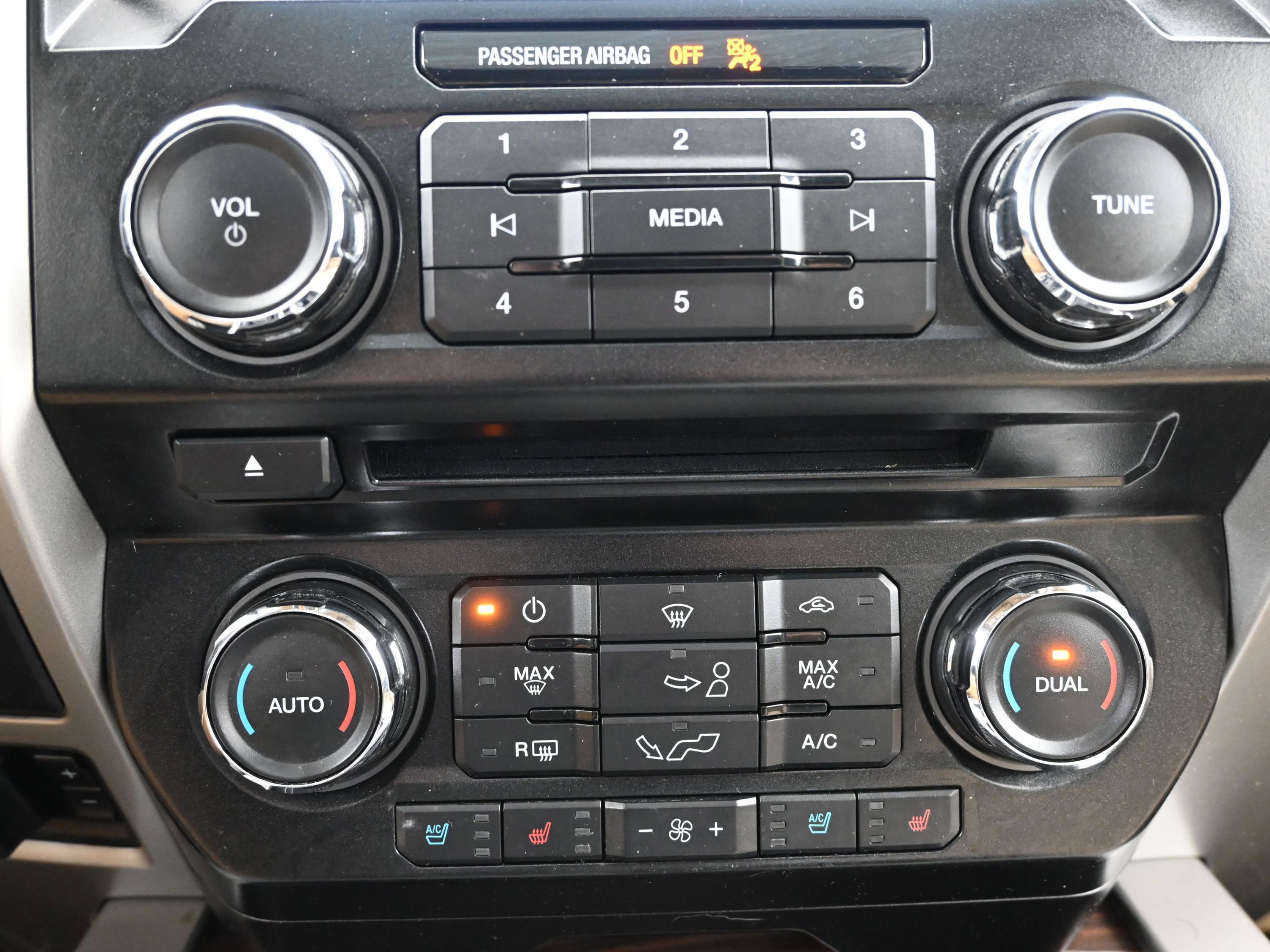 Used 2016 Ford F150 Lariat AWD/4WD image 17