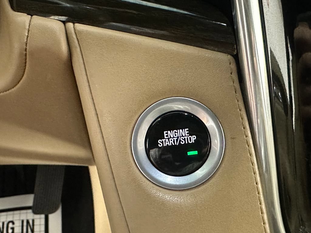 Used 2018 Cadillac Escalade ESV Platinum AWD/4WD image 42