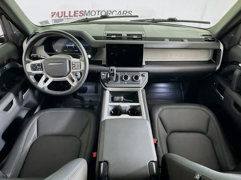 Used 2025 Land Rover Defender 110 S image 27