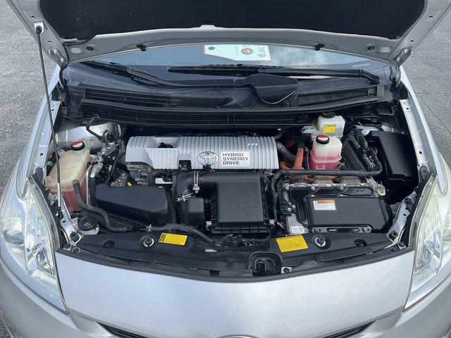Used 2015 Toyota Prius Four FWD image 33