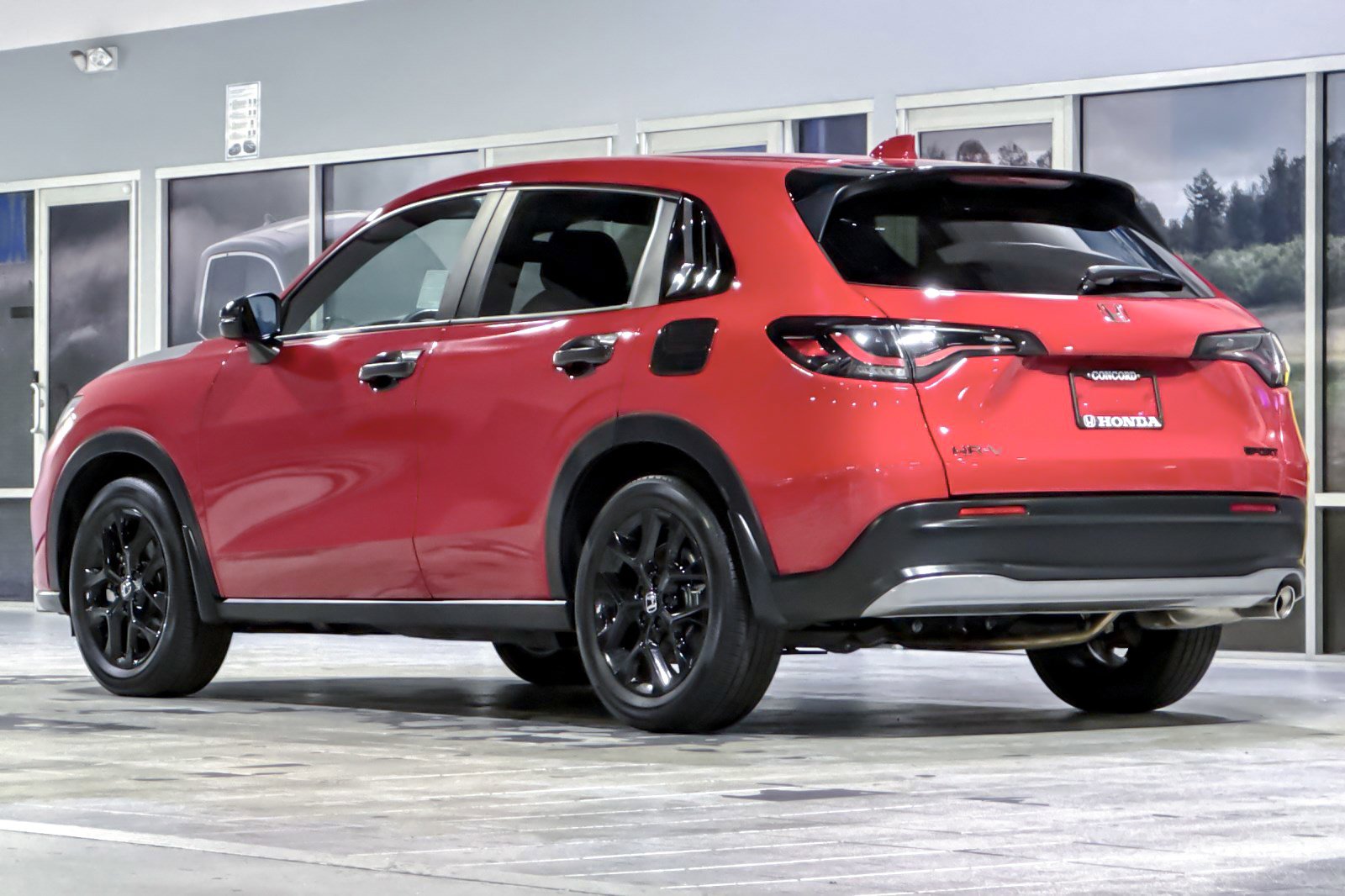 Used 2024 Honda HR-V Sport image 3