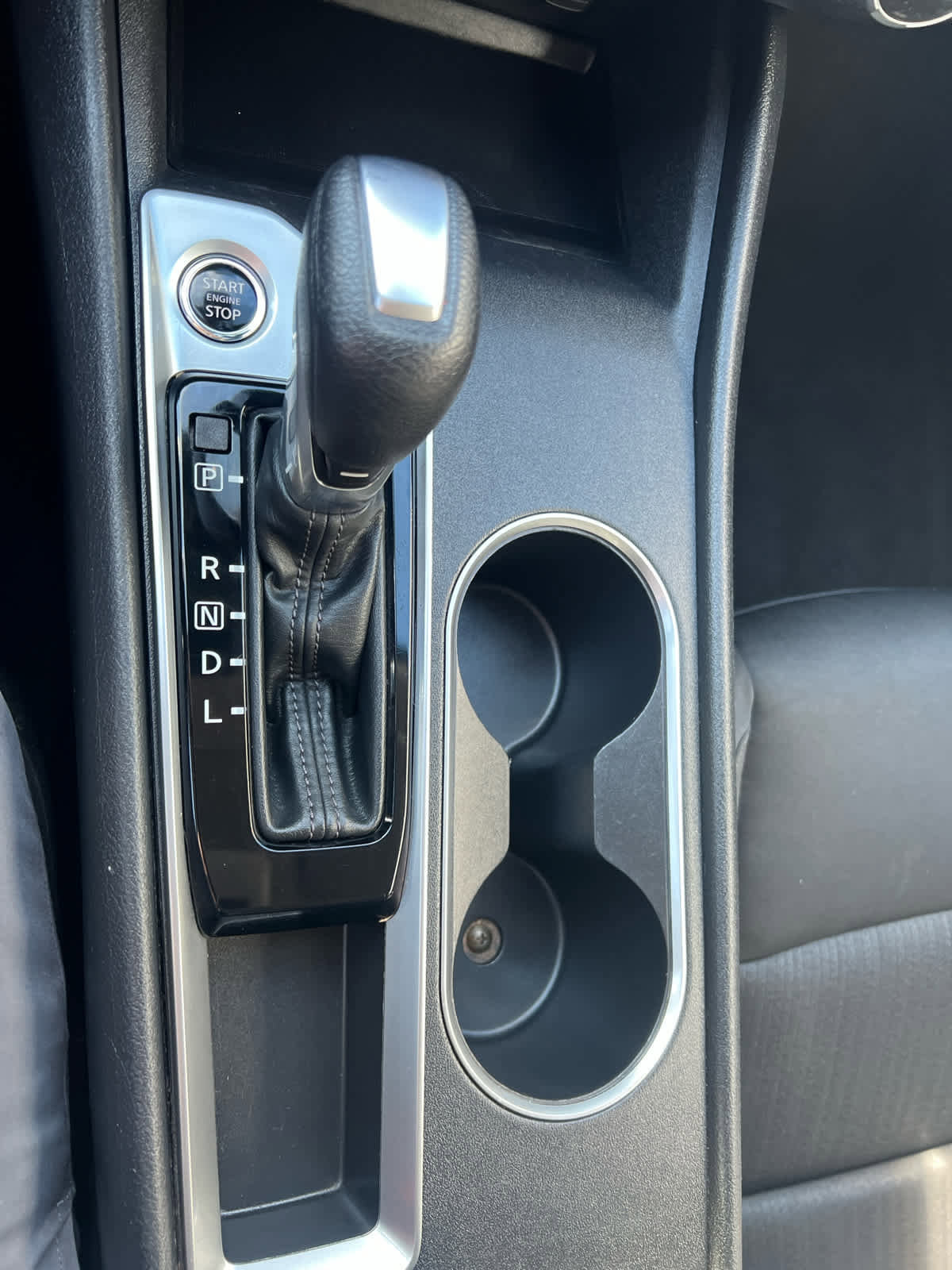 Used 2022 Nissan Altima 2.5 SV image 27