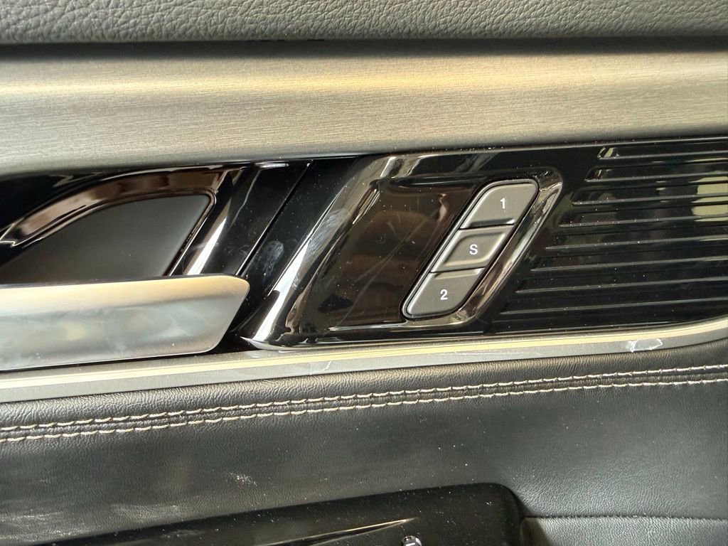 New 2026 Jeep Grand Wagoneer L 4WD w/ Premium Group I image 66