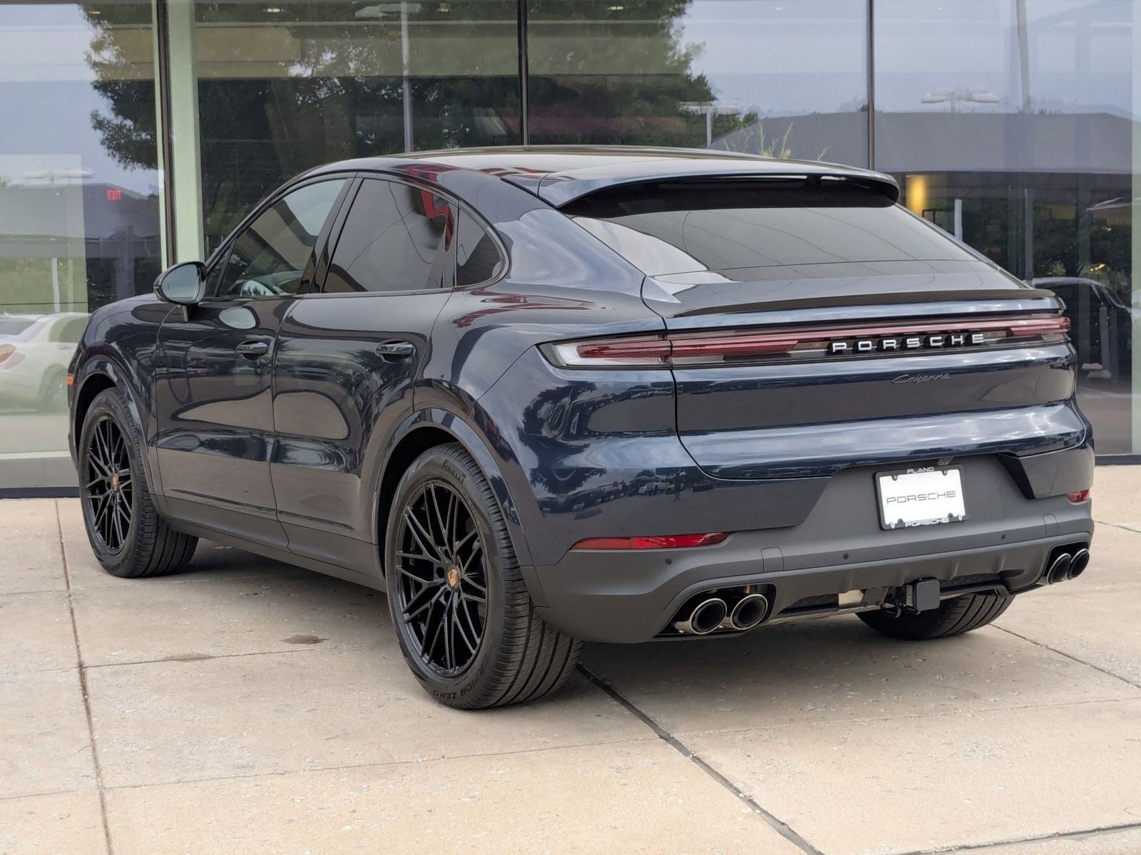 New 2026 Porsche Cayenne Coupe AWD/4WD image 3