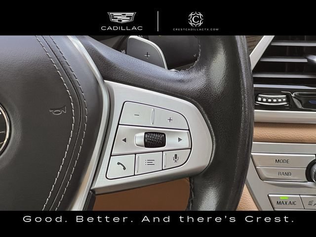 Used 2022 BMW 740i RWD image 16