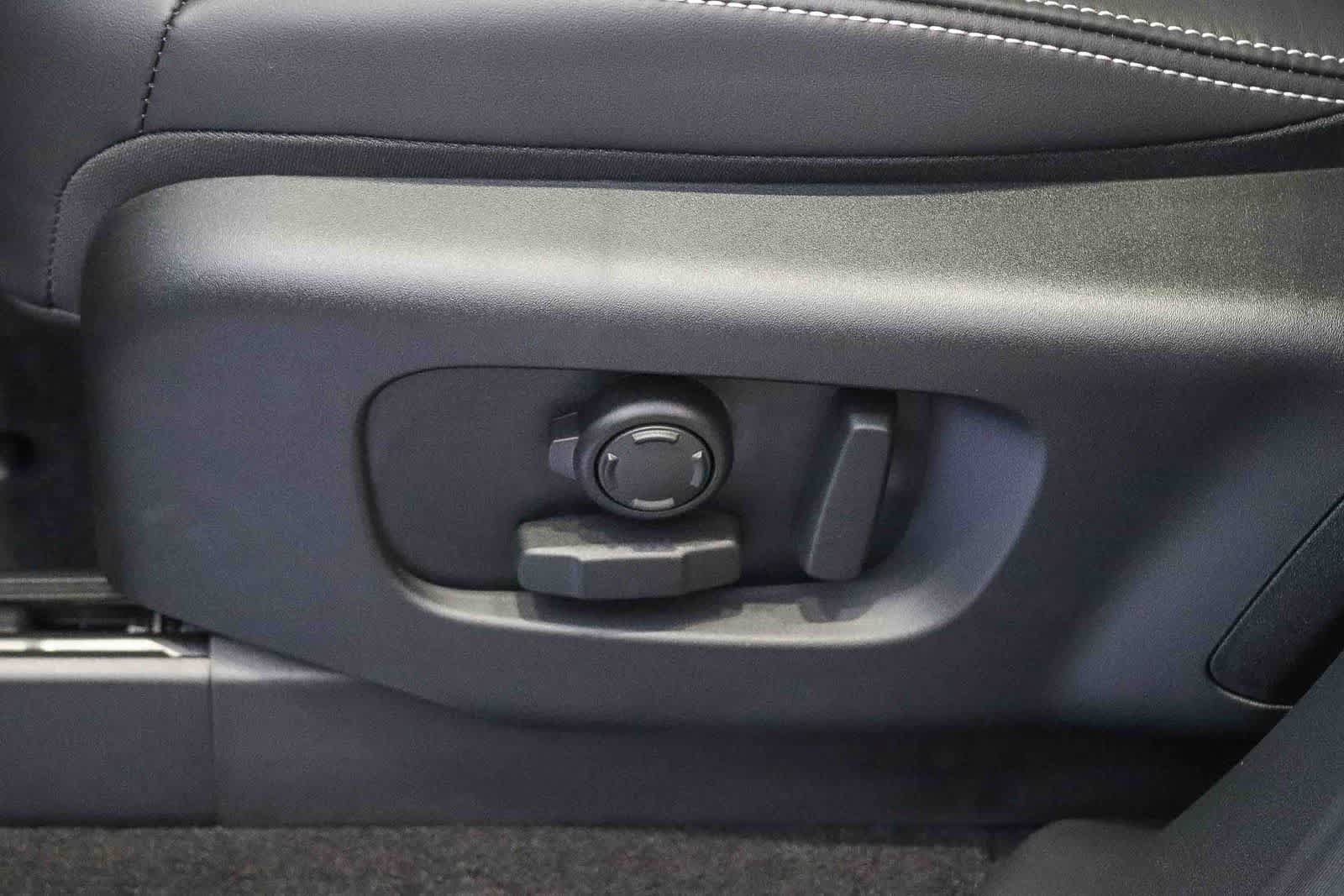 New 2026 Land Rover Discovery Dynamic SE AWD/4WD image 21