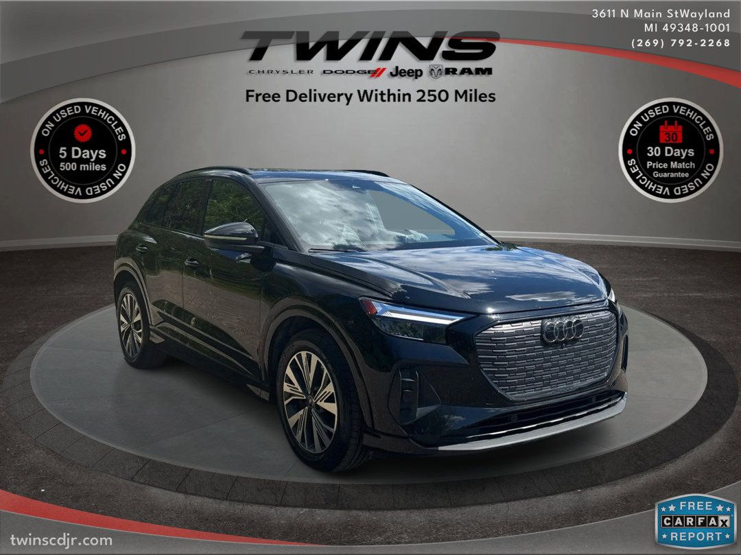 Used 2025 Audi Q4 e-tron Premium Plus image 1