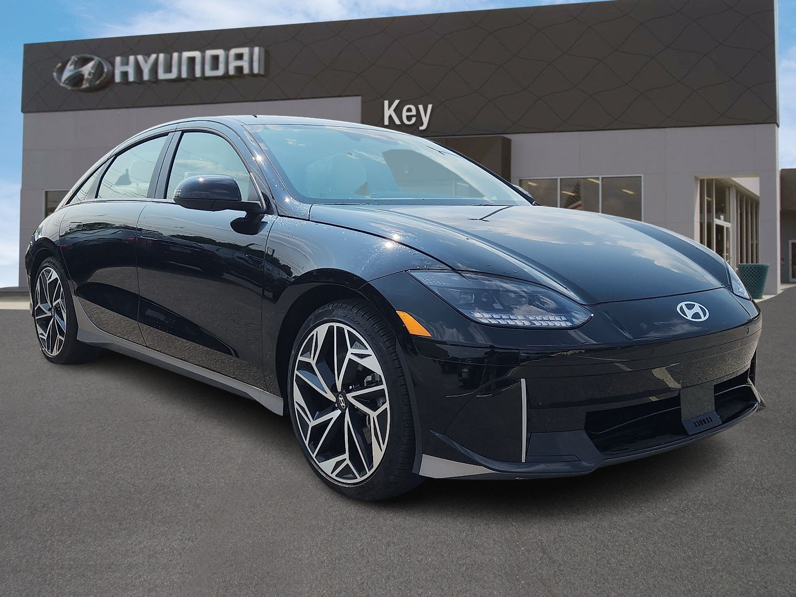 Certified 2023 Hyundai Ioniq 6 SEL w/ Cargo Package AWD/4WD image 1