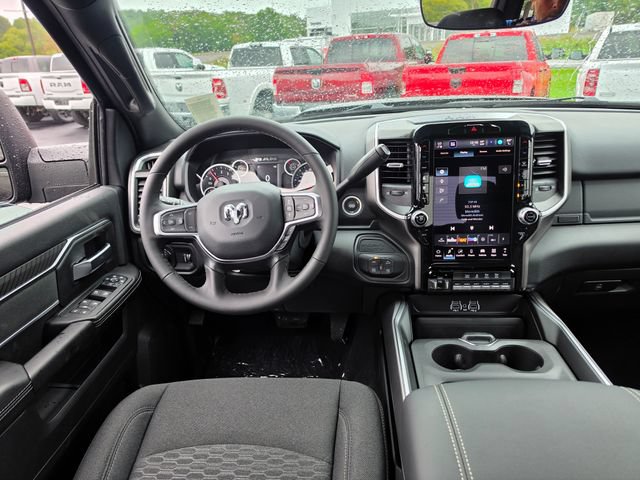New 2027 RAM 2500 Big Horn AWD/4WD image 12