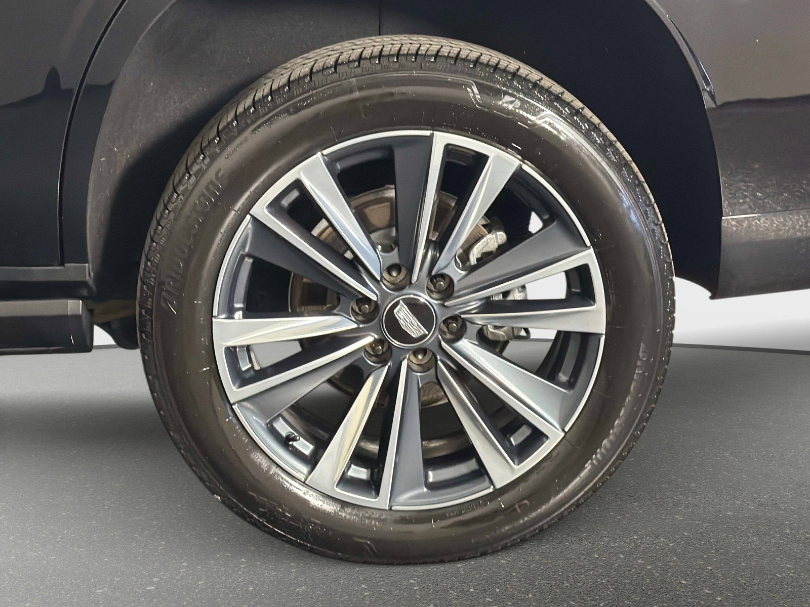 Used 2025 Cadillac Escalade Sport w/ Touring Package image 13