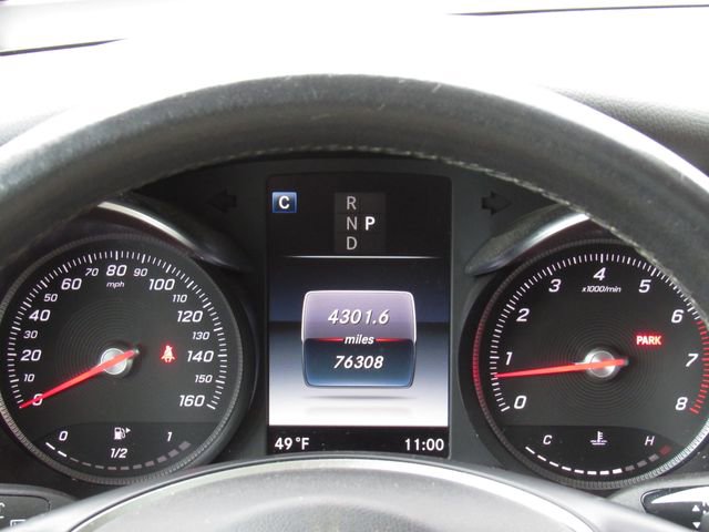 Used 2018 Mercedes-Benz GLC 300 4MATIC image 24