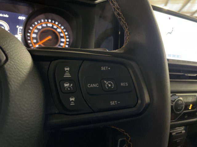 Used 2024 Jeep Gladiator Sport image 32