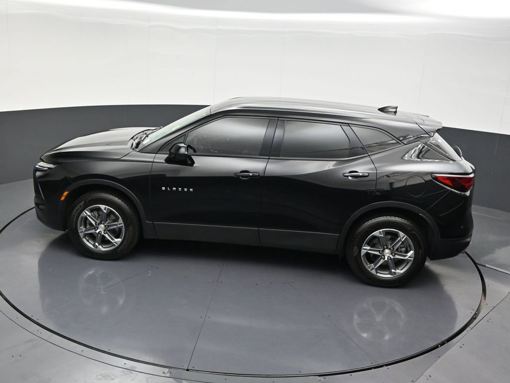 Used 2023 Chevrolet Blazer LT image 21