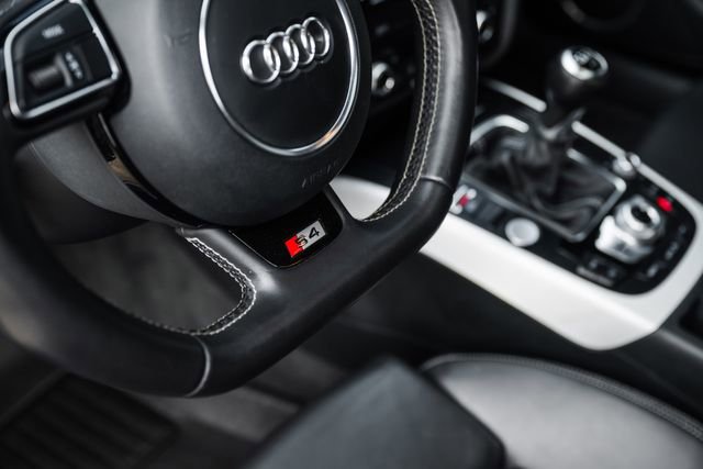 Used 2013 Audi S4 Premium Plus image 26