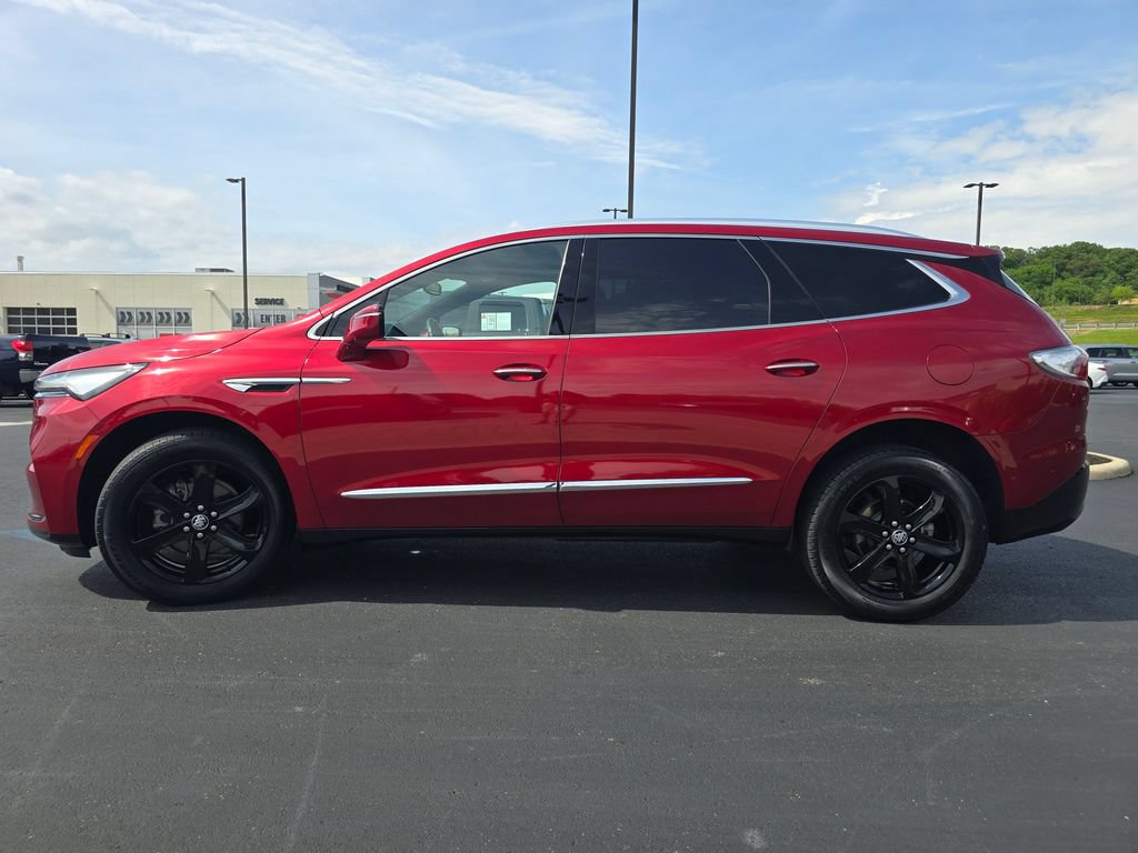 Used 2023 Buick Enclave Essence w/ Sport Touring Edition AWD/4WD image 14