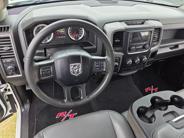 Used 2019 RAM 1500 Express RWD image 16
