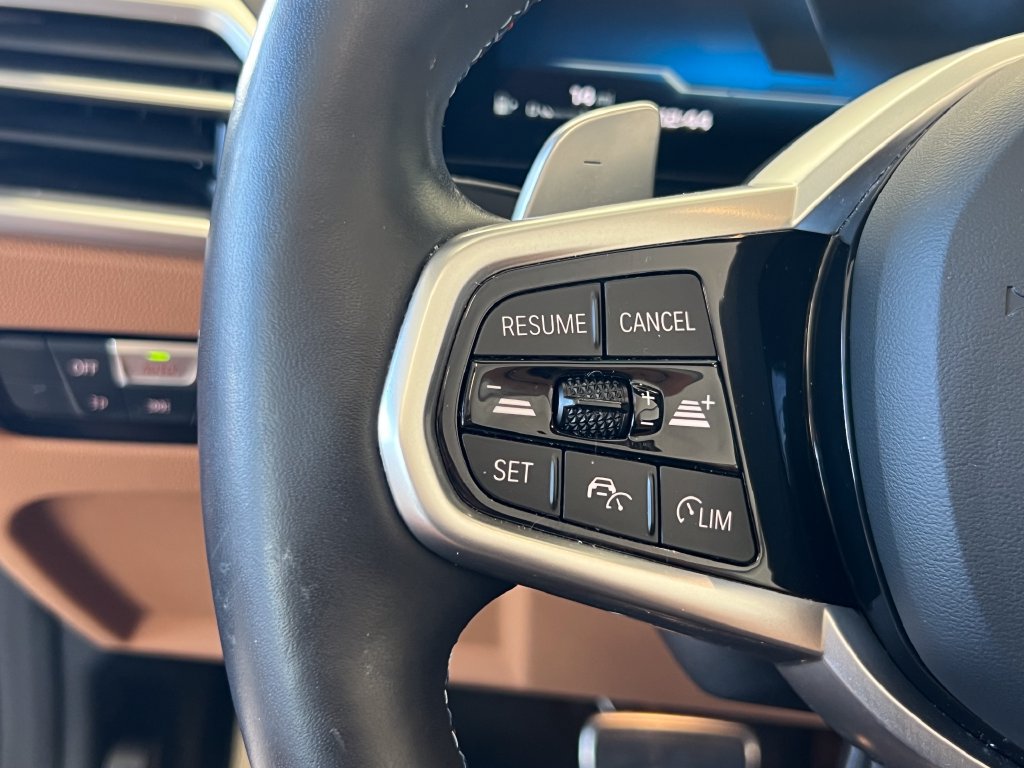 Used 2025 BMW M440i Convertible RWD image 22