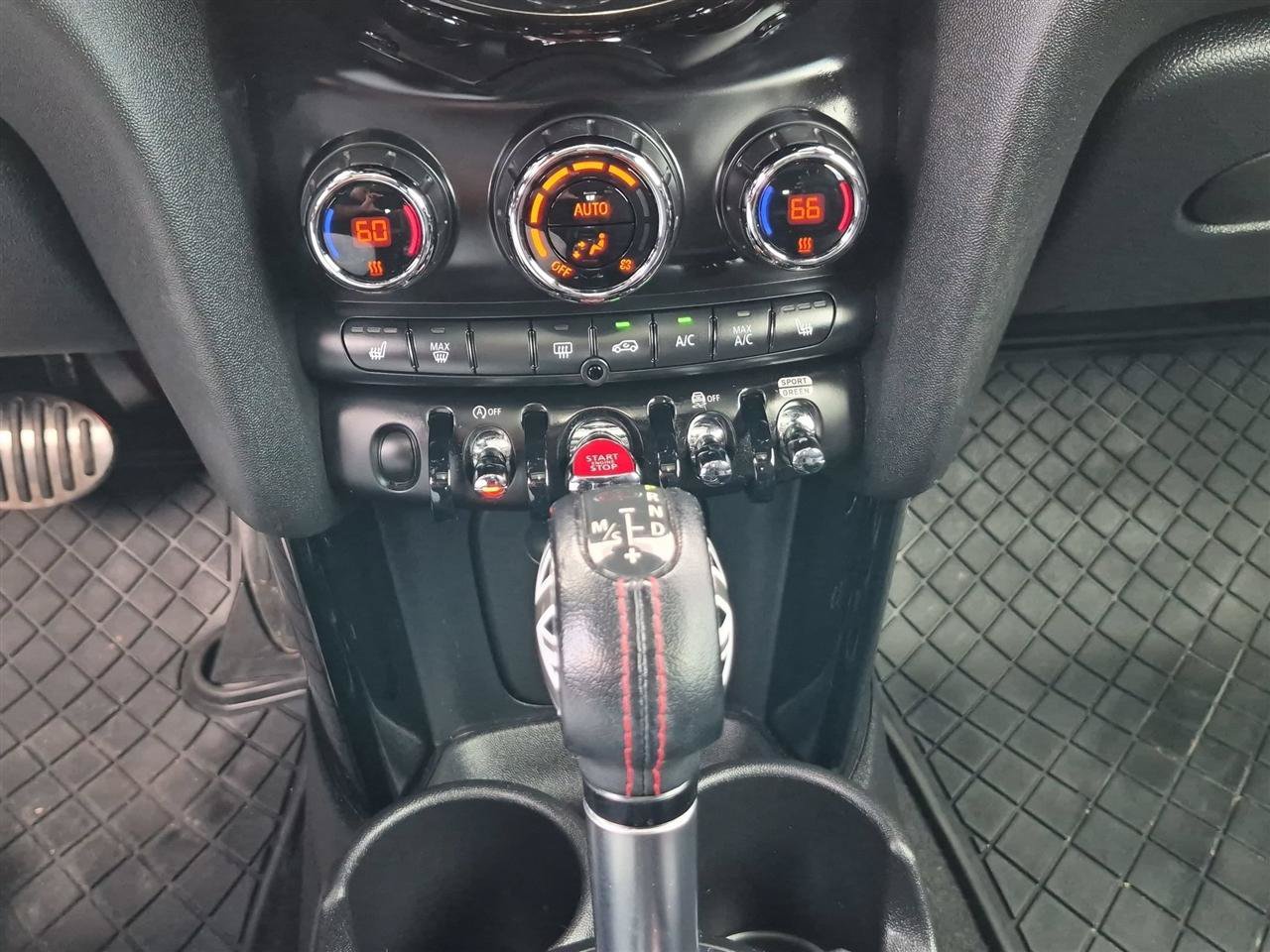 Used 2018 MINI Cooper S FWD image 25