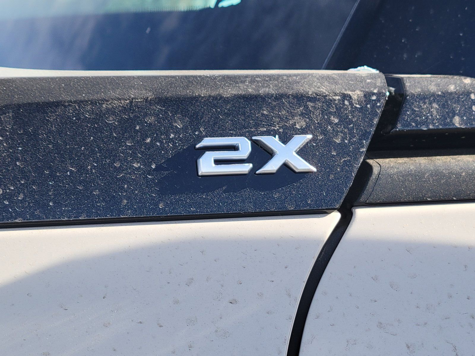 New 2026 GMC Hummer EV SUV w/ LPO, Dark Essentials Package image 12