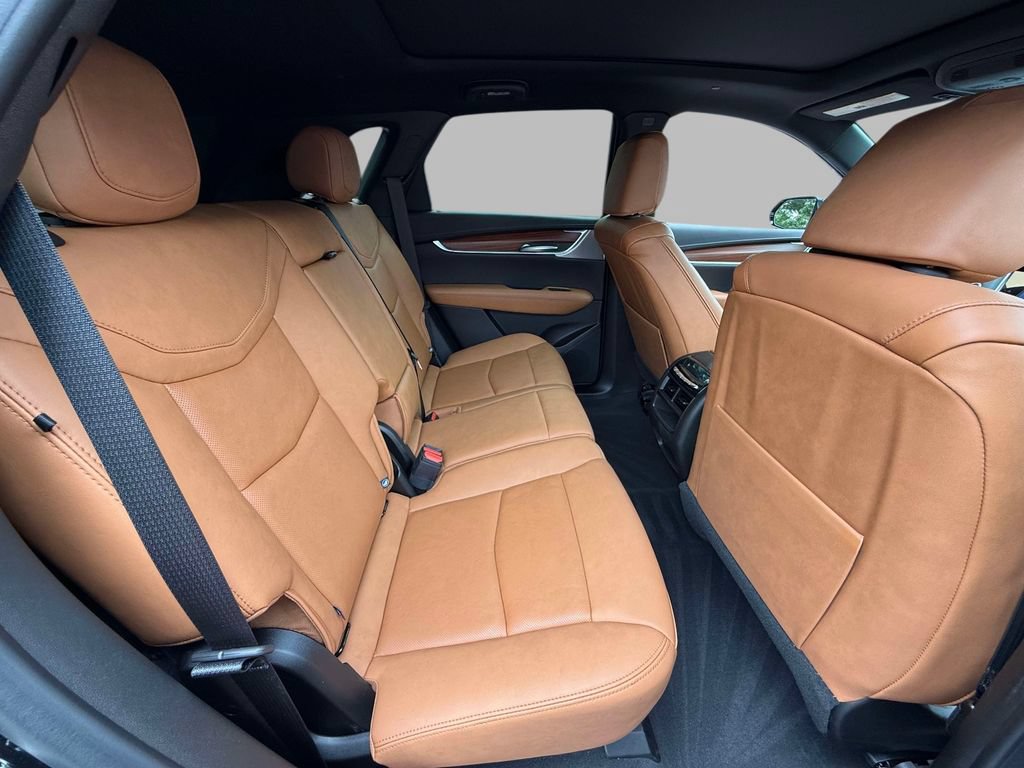 Used 2026 Cadillac XT5 Premium Luxury w/ Driver Assist Package AWD/4WD image 16