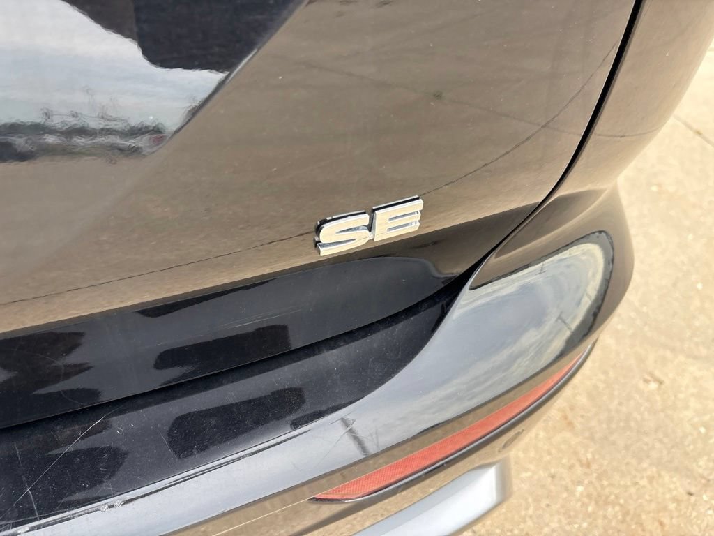 Used 2025 Mitsubishi Outlander SE AWD/4WD image 23