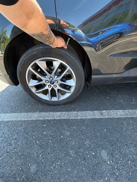Used 2015 Ford Edge Titanium w/ Equipment Group 302A FWD image 18