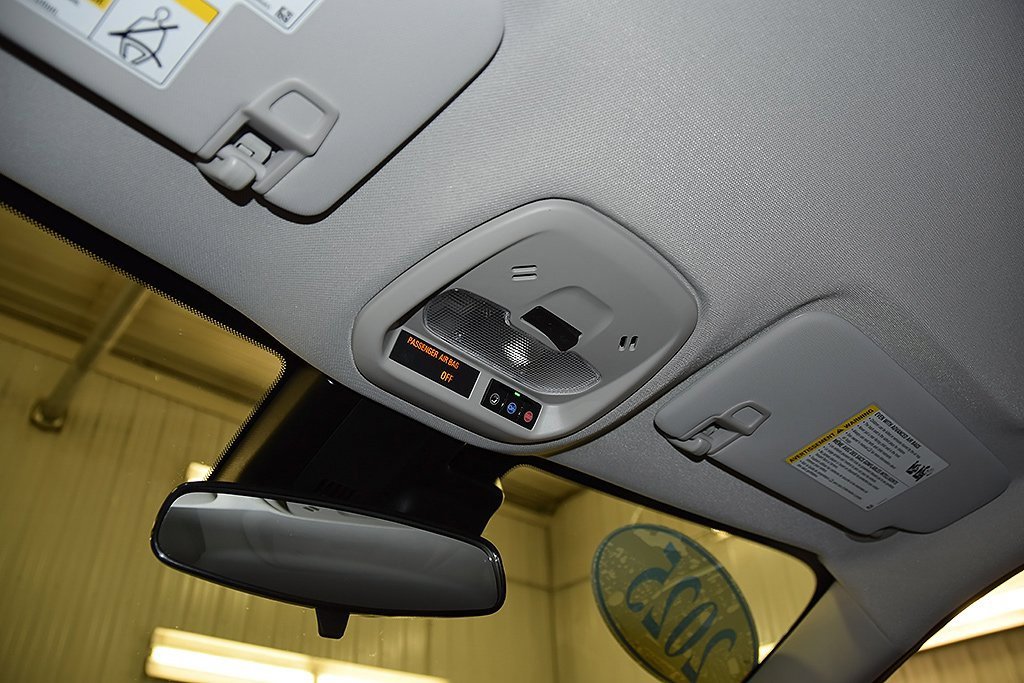 New 2025 Chevrolet Trax ACTIV image 25