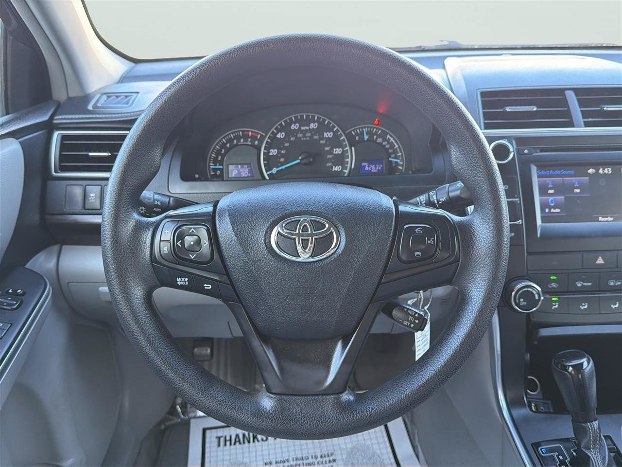 Used 2015 Toyota Camry LE FWD image 21