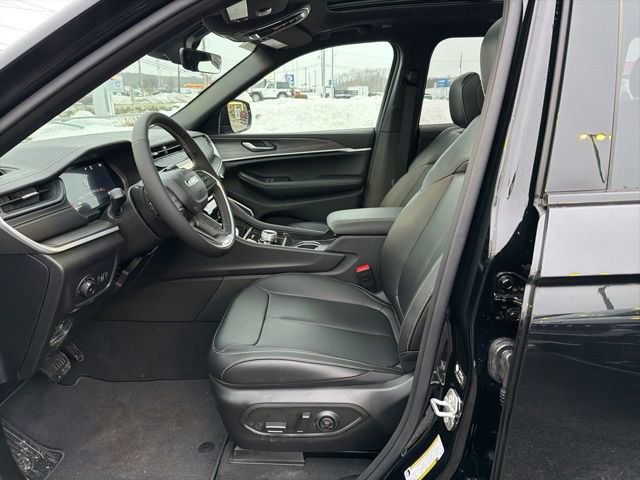 New 2026 Jeep Grand Cherokee Limited image 17