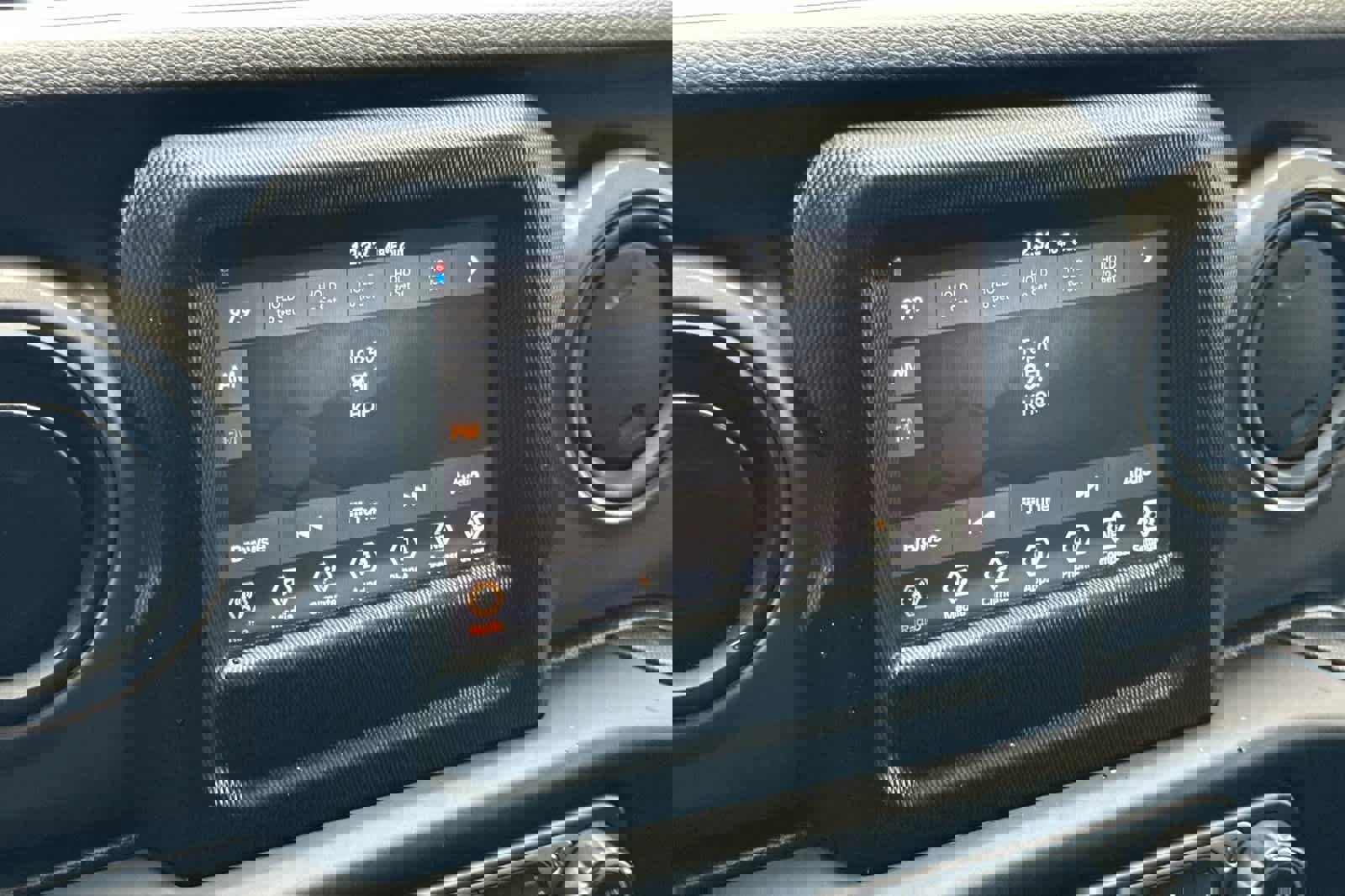 Used 2022 Jeep Wrangler Unlimited Sport image 18