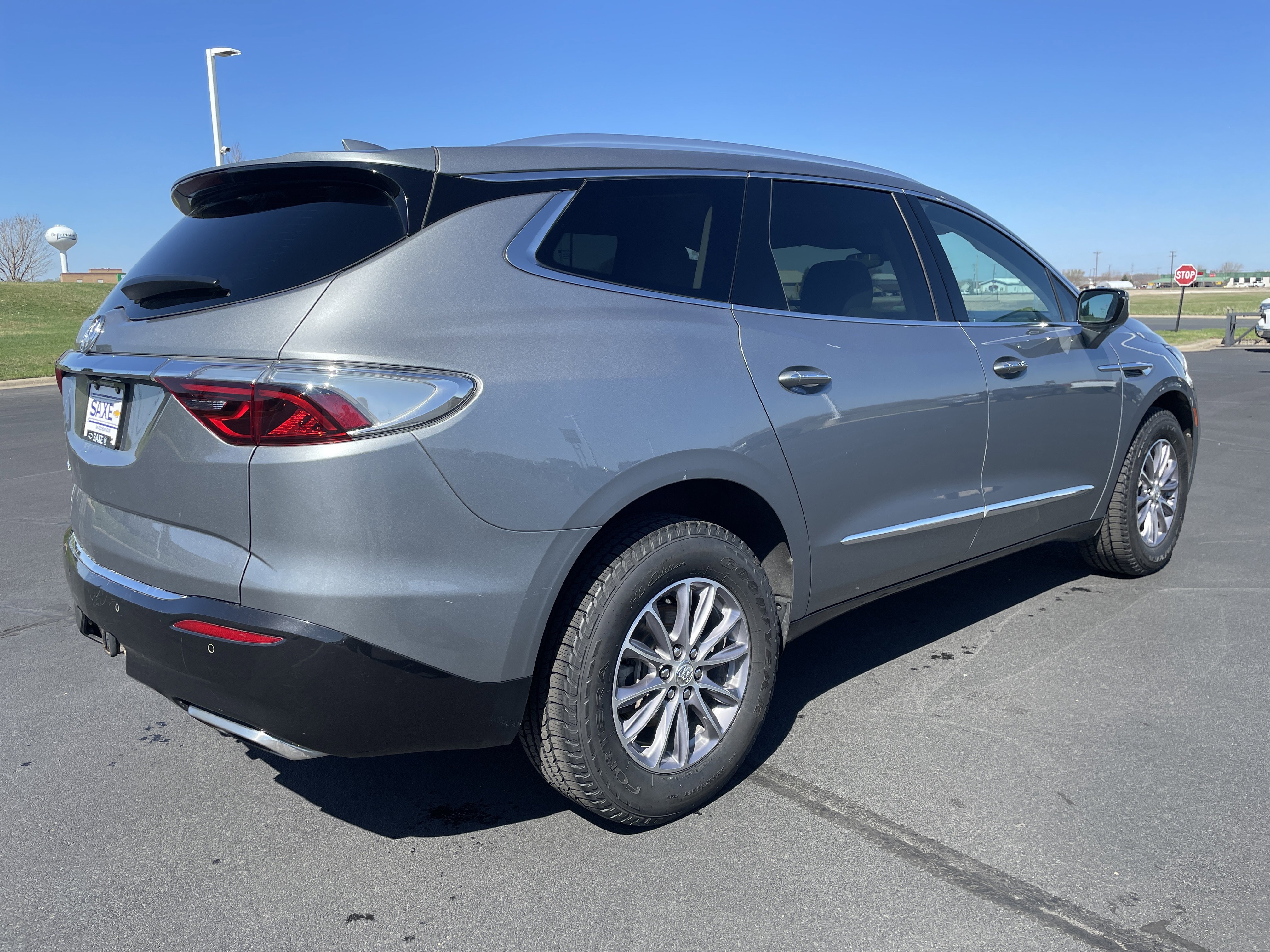 Used 2023 Buick Enclave Essence w/ Trailering Package, 5000 lbs. AWD/4WD image 5
