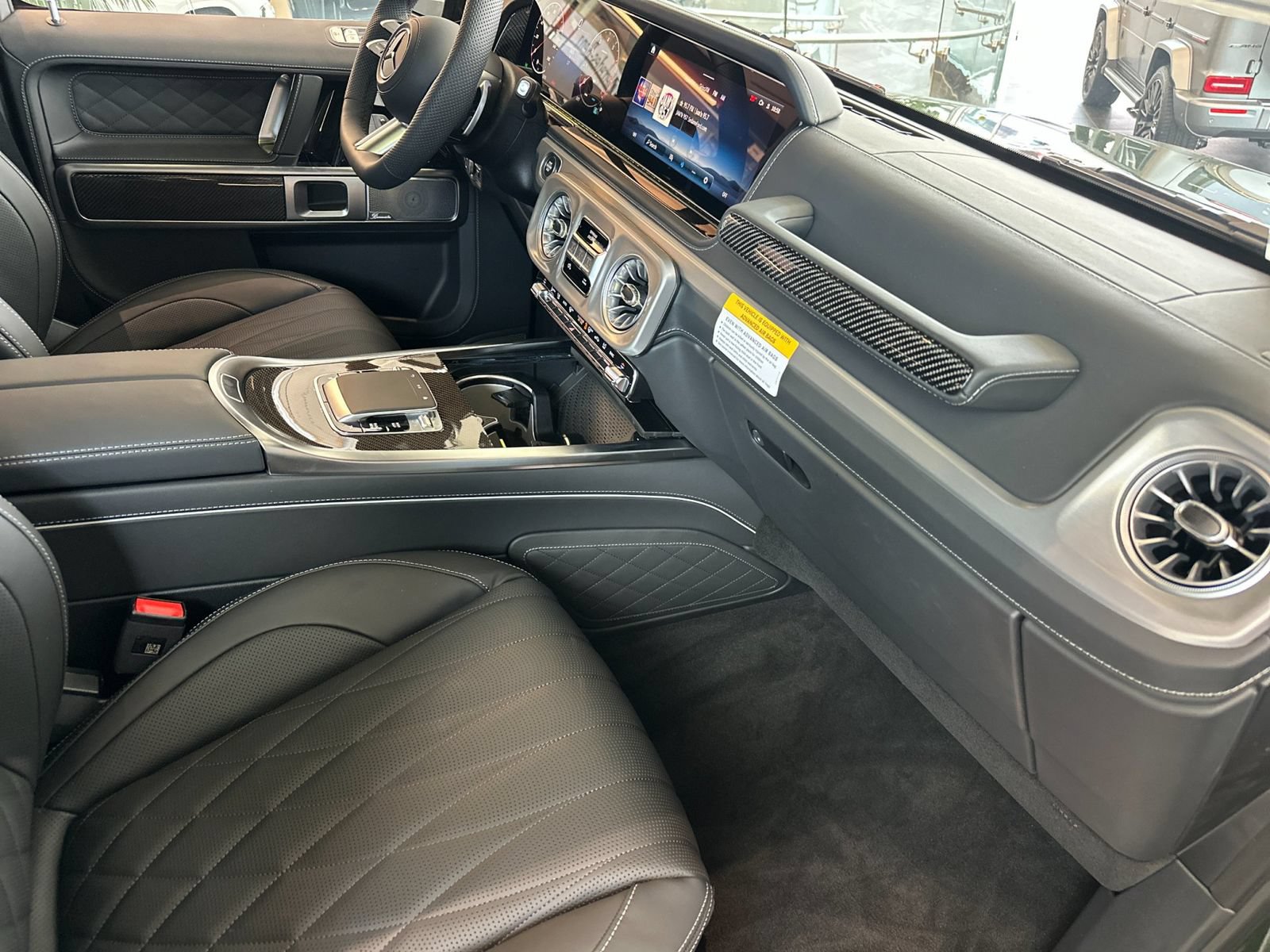 New 2026 Mercedes-Benz G 550 image 16