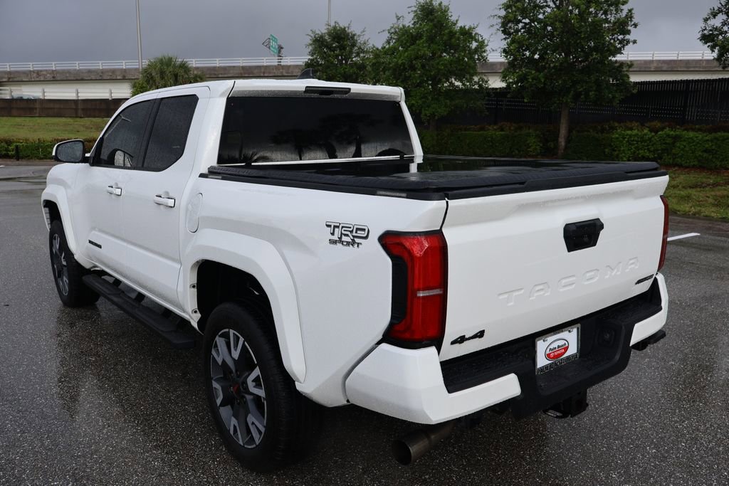 Certified 2025 Toyota Tacoma TRD Sport image 11